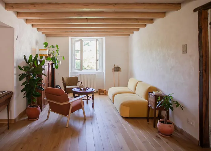 Maison Gamboia, D'hotes Au Calme Avec Jardin Hasparren