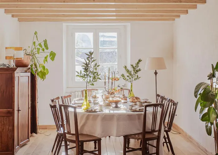 Maison Gamboia, D'hotes Au Calme Avec Jardin Hasparren